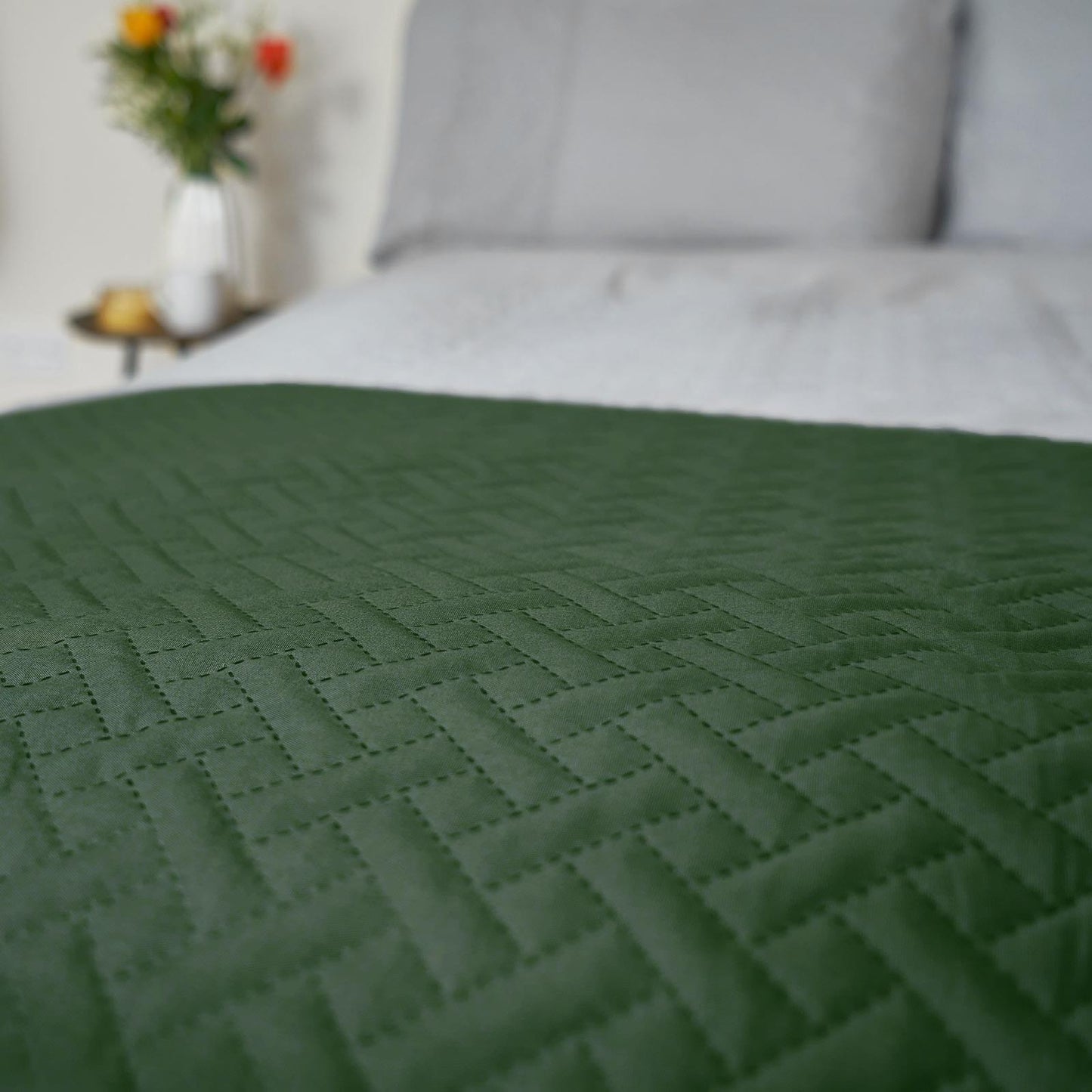 Brentfords Geo Quilted Bedspread Blanket Pinsonic Throw Large Sofa Comforter