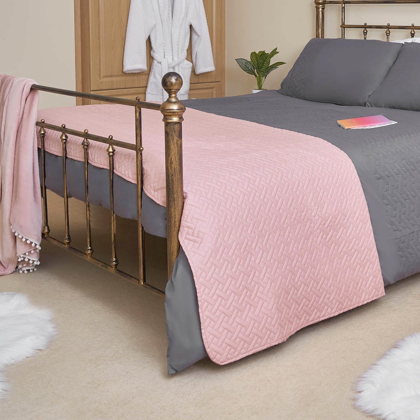Brentfords Geo Quilted Bedspread Blanket Pinsonic Throw Large Sofa Comforter