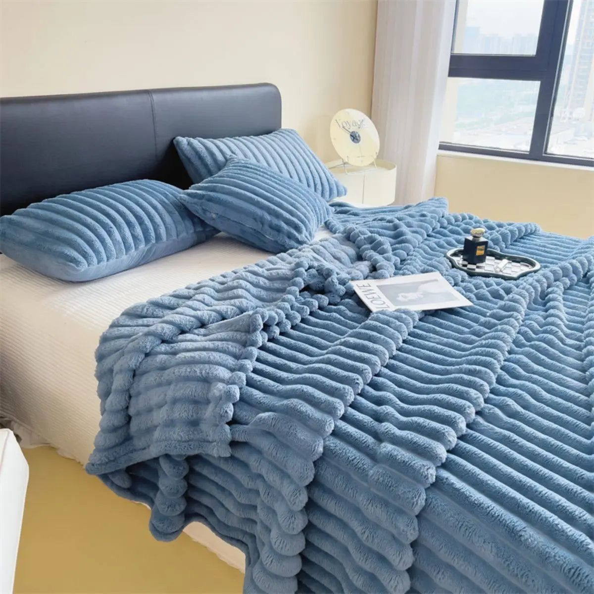 Solid Color Thickened Wide Striped Multifunctional Blanket, Can Be Used as Bed Sheet Cover Blanket, Nap Blanket, Throw Blanket