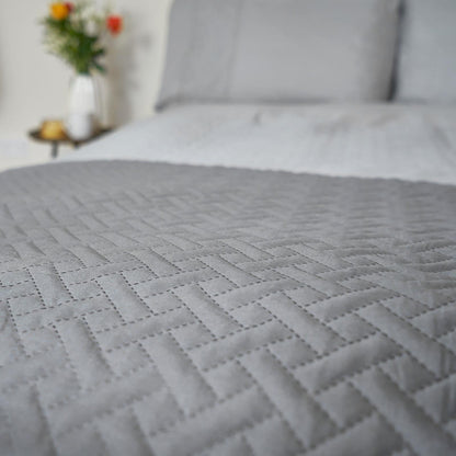 Brentfords Geo Quilted Bedspread Blanket Pinsonic Throw Large Sofa Comforter